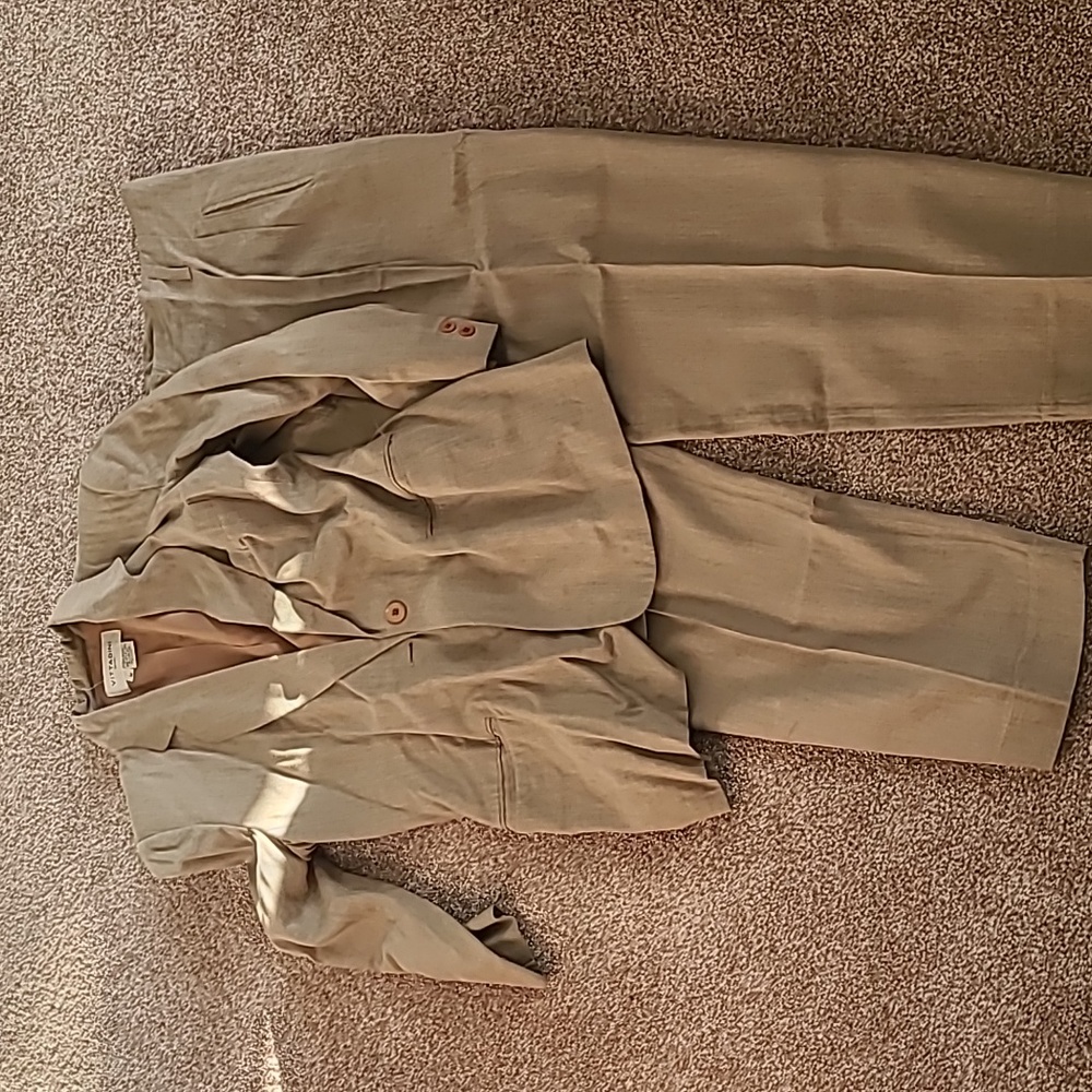 Vittadini Sport Suit Set, Blazer and Pants, sz. 10